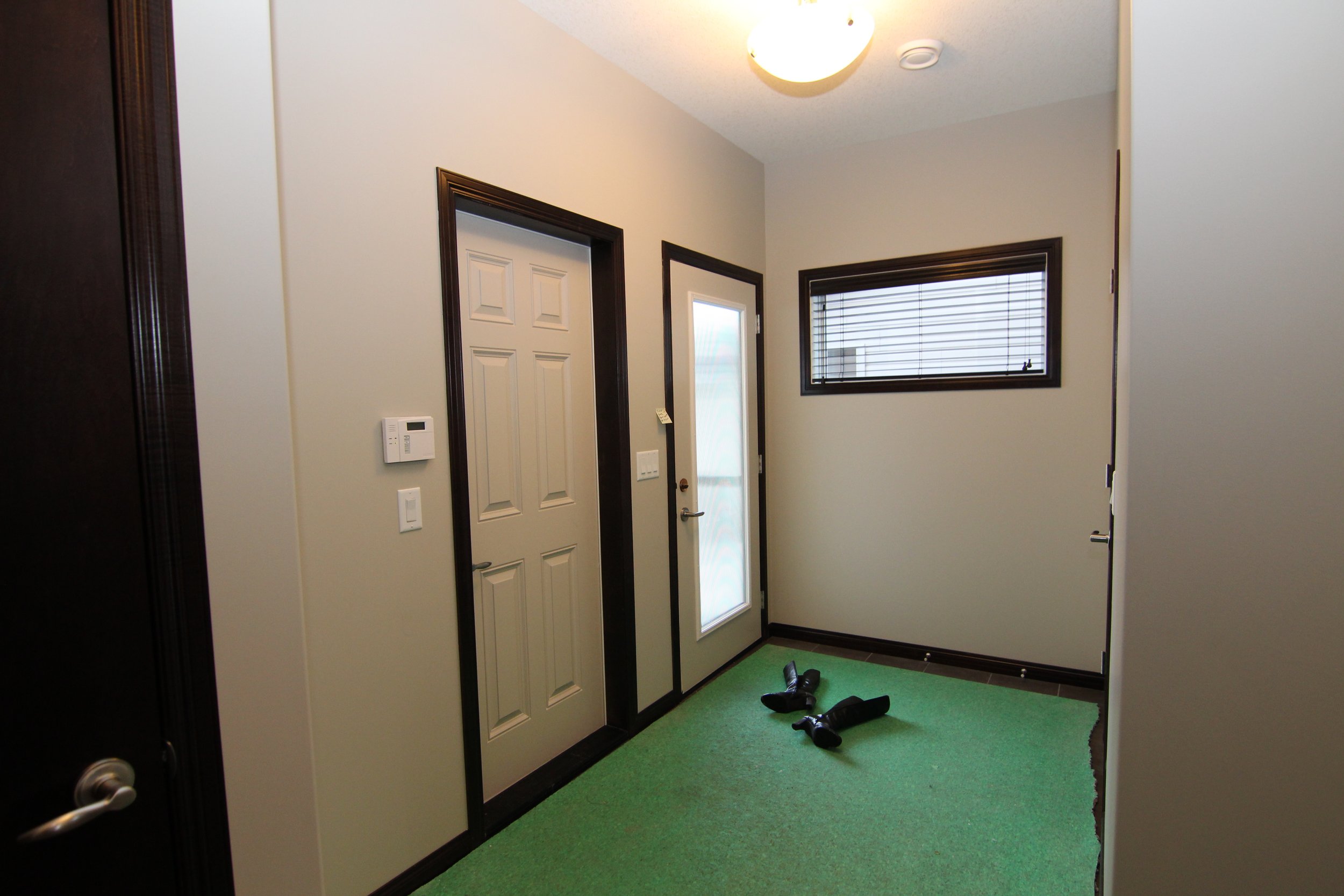 4506 A Padwick Crescent (3).JPG