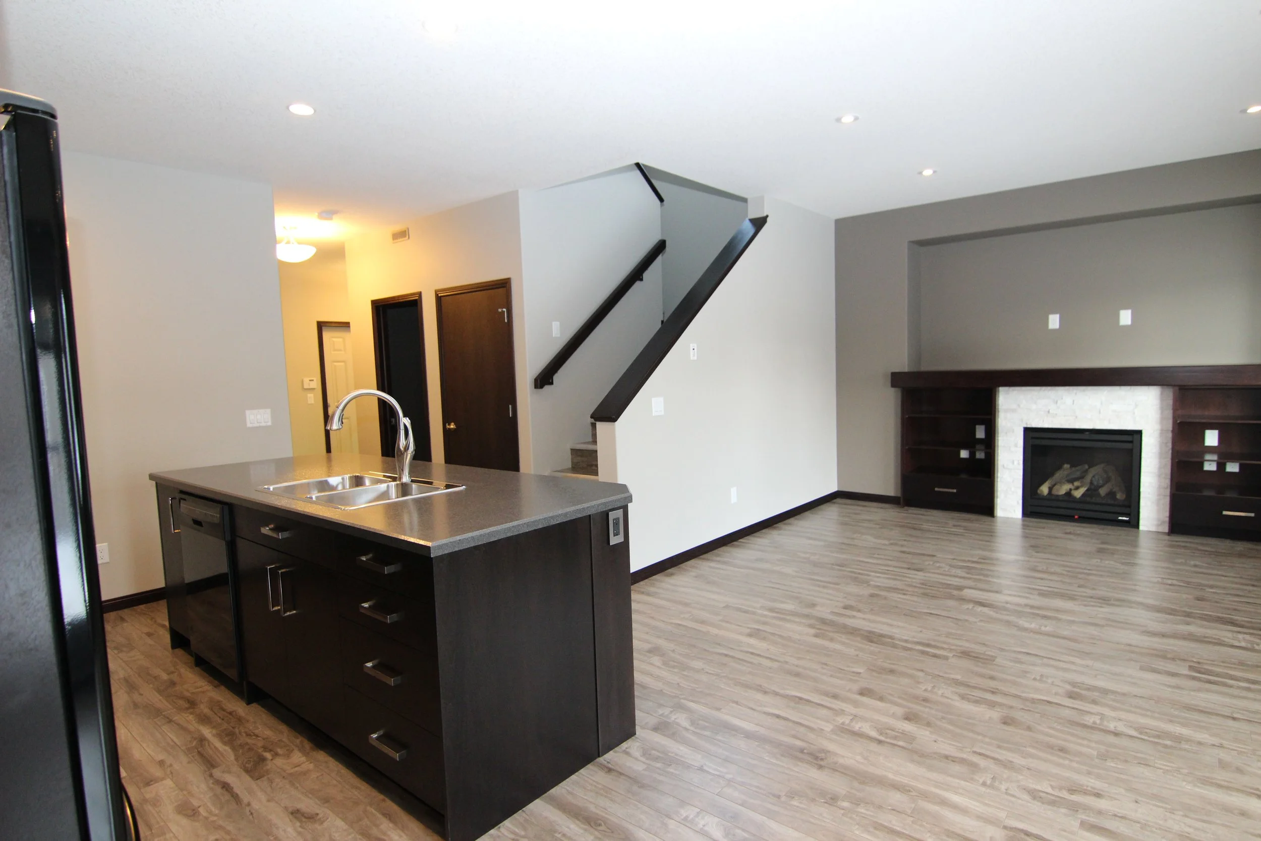 4506 A Padwick Crescent (9).JPG