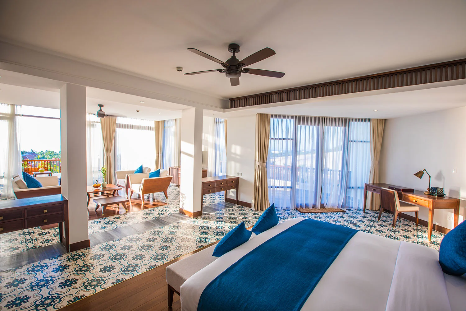 09-The-Anam--Deluxe-Collection---The-Anam-Terrace-Sea-View-Suite.jpg