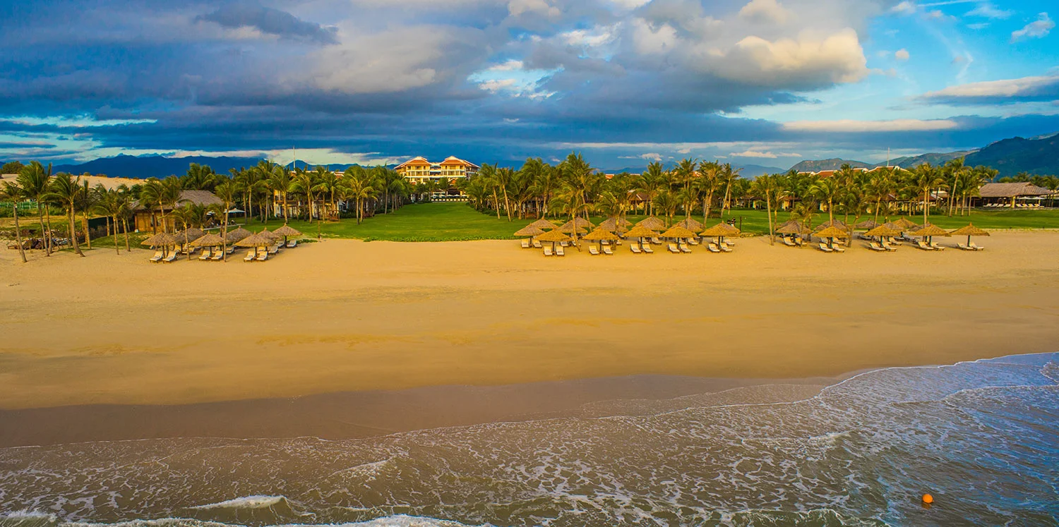 05-The-Anam---Beachfront.jpg