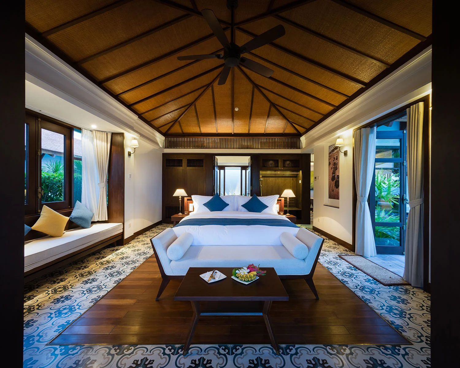 01-The-Anam---Villas---Bed-Room-Villa-with-Pool.jpg