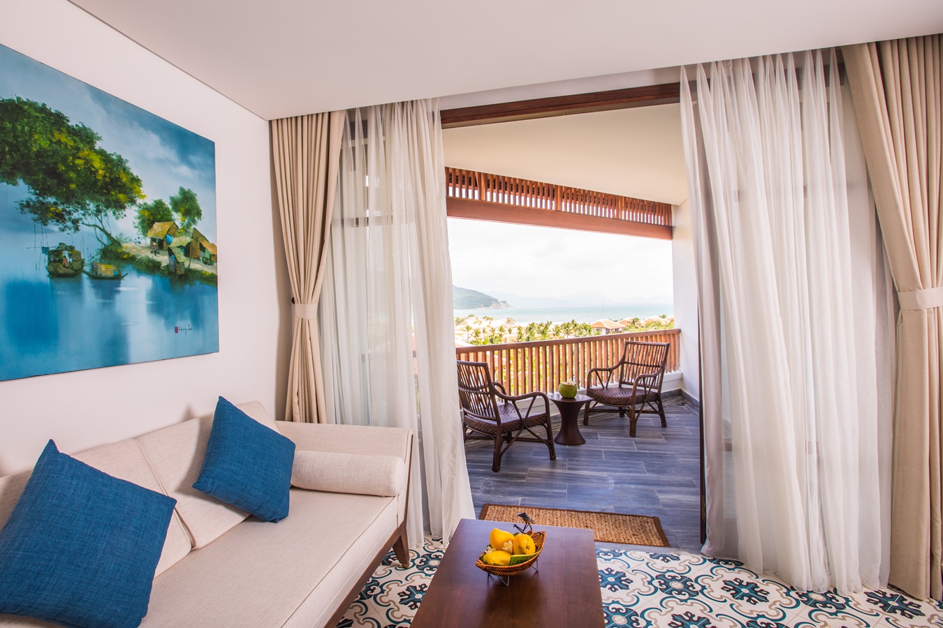 The Anam_Balcony Sea View003.jpg