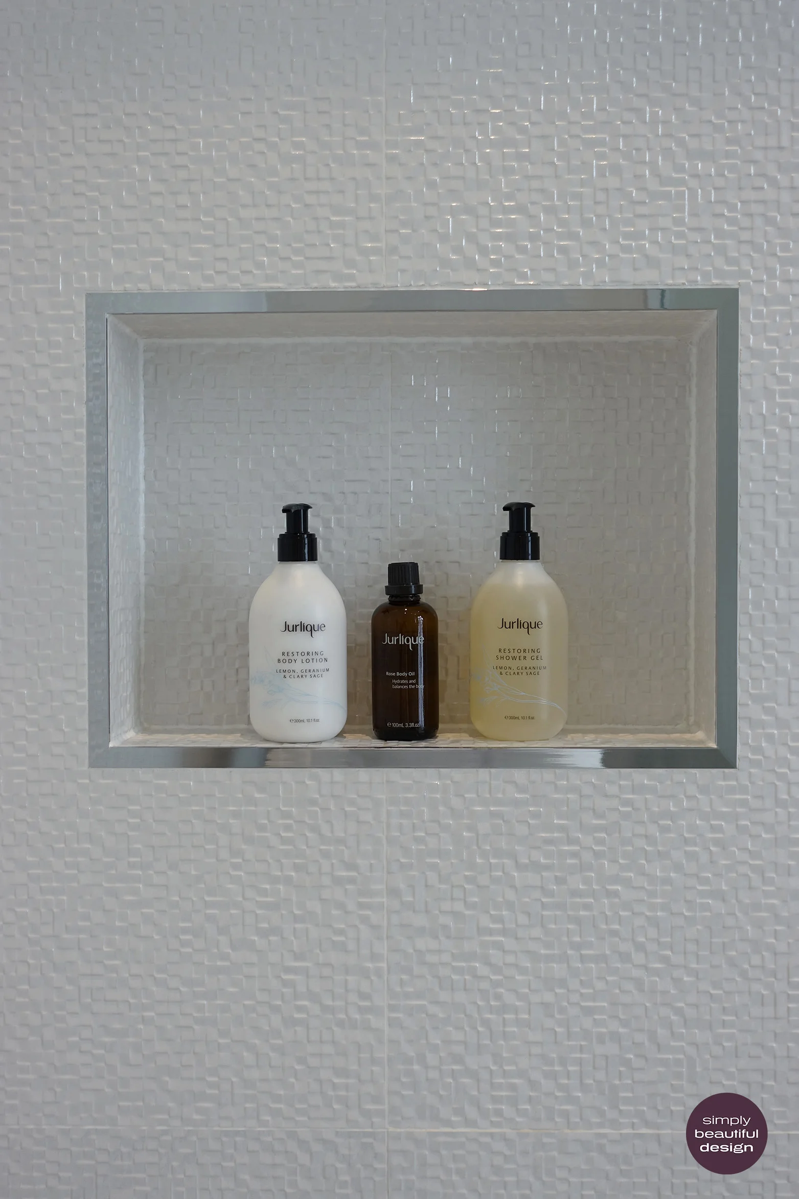 Reccess ShowerR 3.JPG