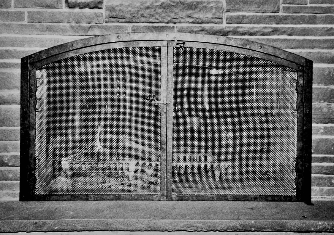 Italian-firescreen.jpg