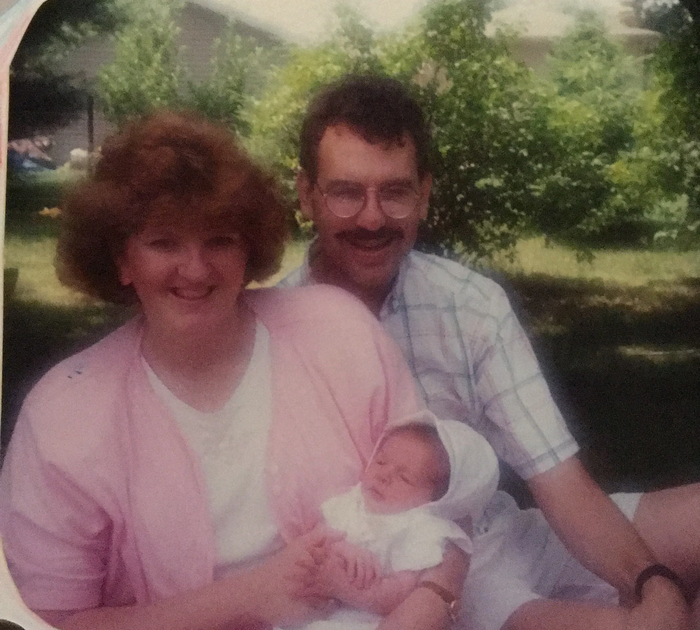 Tom,_Linda_and_baby_Jared.jpg