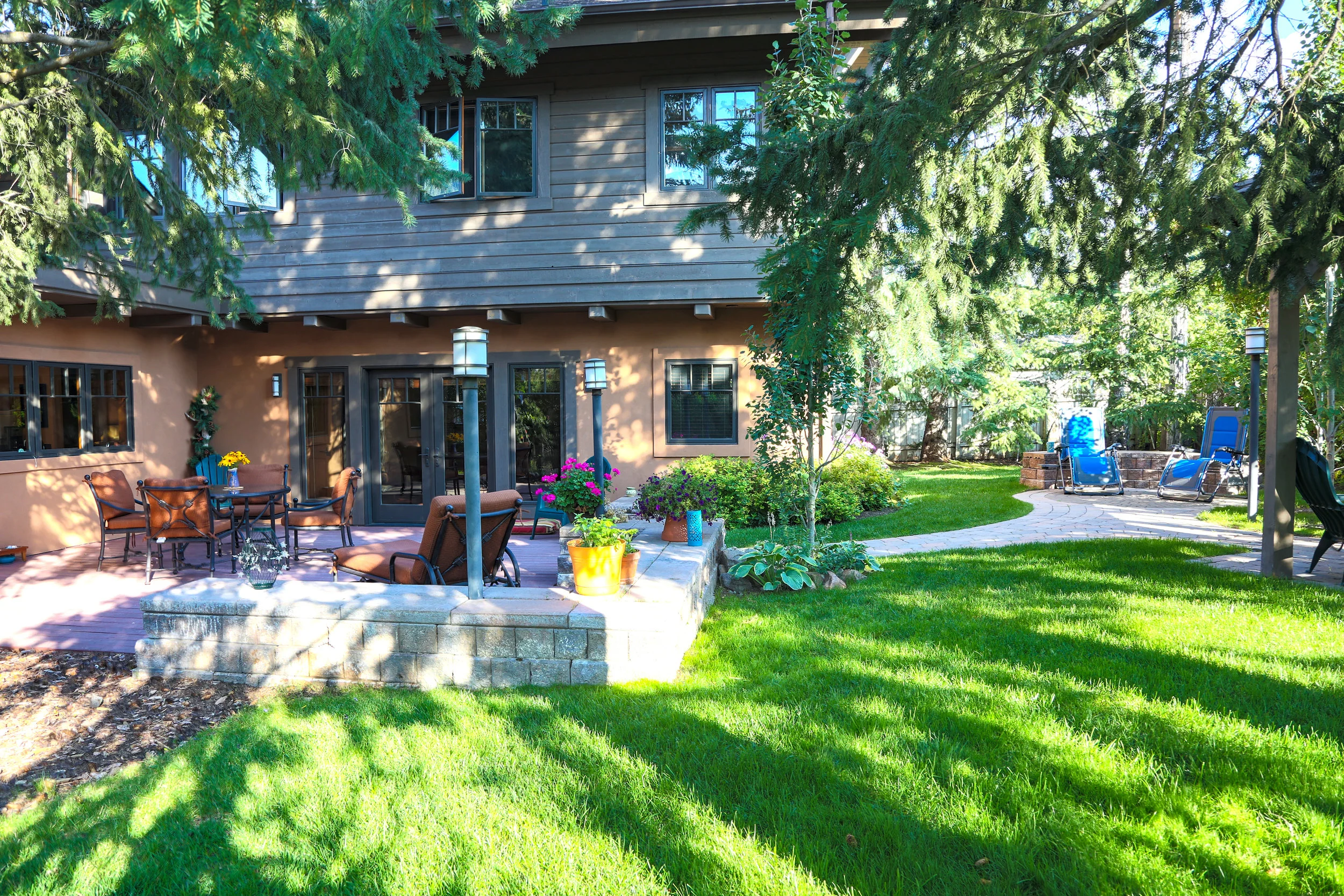 patio00001.jpg