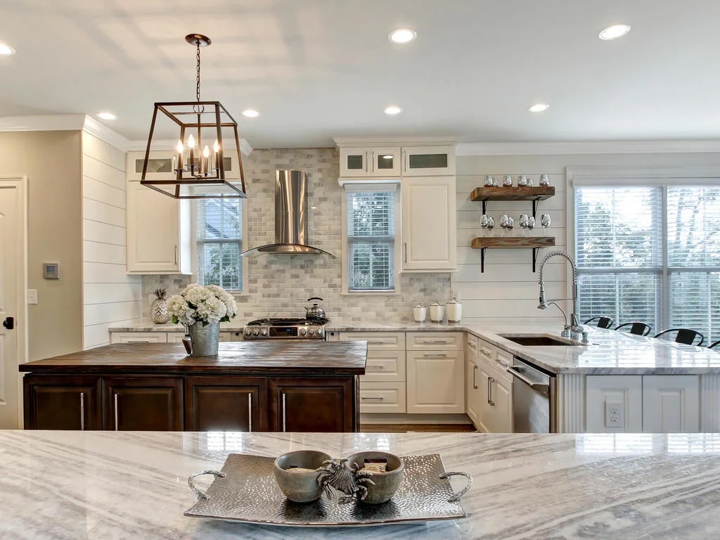 23+Netherclift+Way+Savannah+GA-MLS_Size-024-8-Kitchen-1024x768-72dpi.jpg