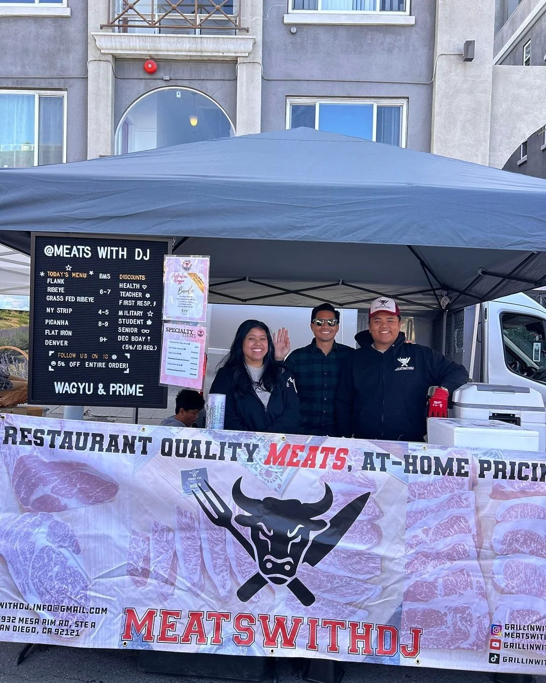 Everybody&hellip; it&rsquo;s time to MEAT one of our newest vendors! 🥩🔥 

Welcome Meats with DJ to the Hillcrest Farmers Market, serving up premium Wagyu &amp; Prime cuts like flank, ribeye, NY strip, flat iron, and more!

Follow them on IG @meatsw