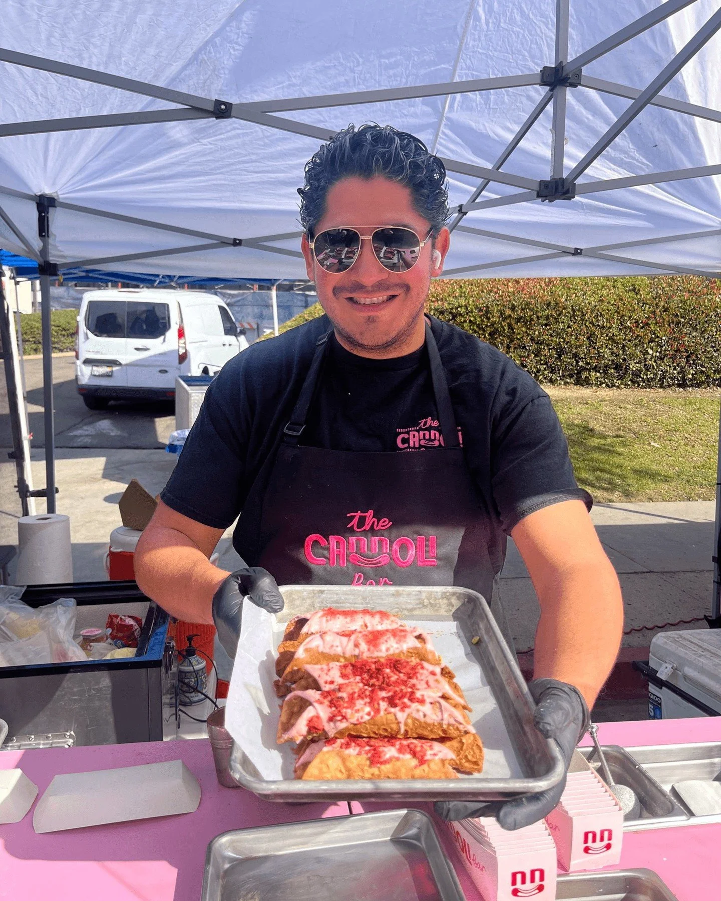 Love is in the air&hellip; and sugar is on the menu 🍓🍪

With Valentine&rsquo;s Day coming up, we&rsquo;re fully leaning into our sweet tooth&mdash;and the market is bringing all the sweet treats😋 

Come by the market this Sunday from 9 AM - 2 PM a