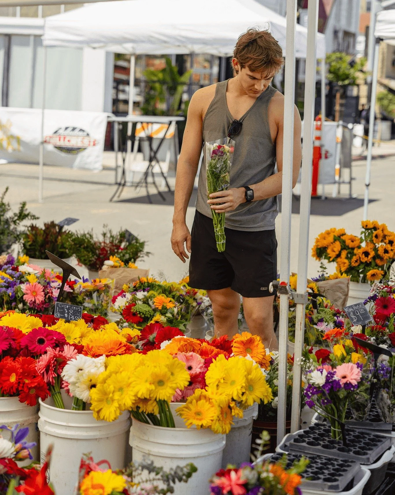 Your weekly reminder that shopping local makes a real impact ✨

When you shop at the Hillcrest Farmers Market, you&rsquo;re investing in our farmers, our small businesses, and our community as a whole 💛🌈 

Join us this Sunday from 9 AM - 2 PM on Un