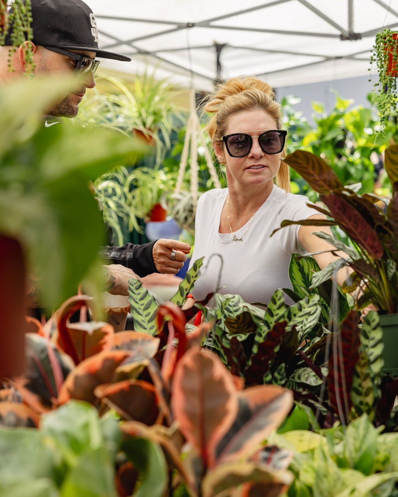 Every time you shop at the Hillcrest Farmers Market, you&rsquo;re doing something bigger than just picking up groceries.

Supporting your local farmers market means you are helping the planet by:
1️⃣ Protecting local farmland
2️⃣ Cutting down on food