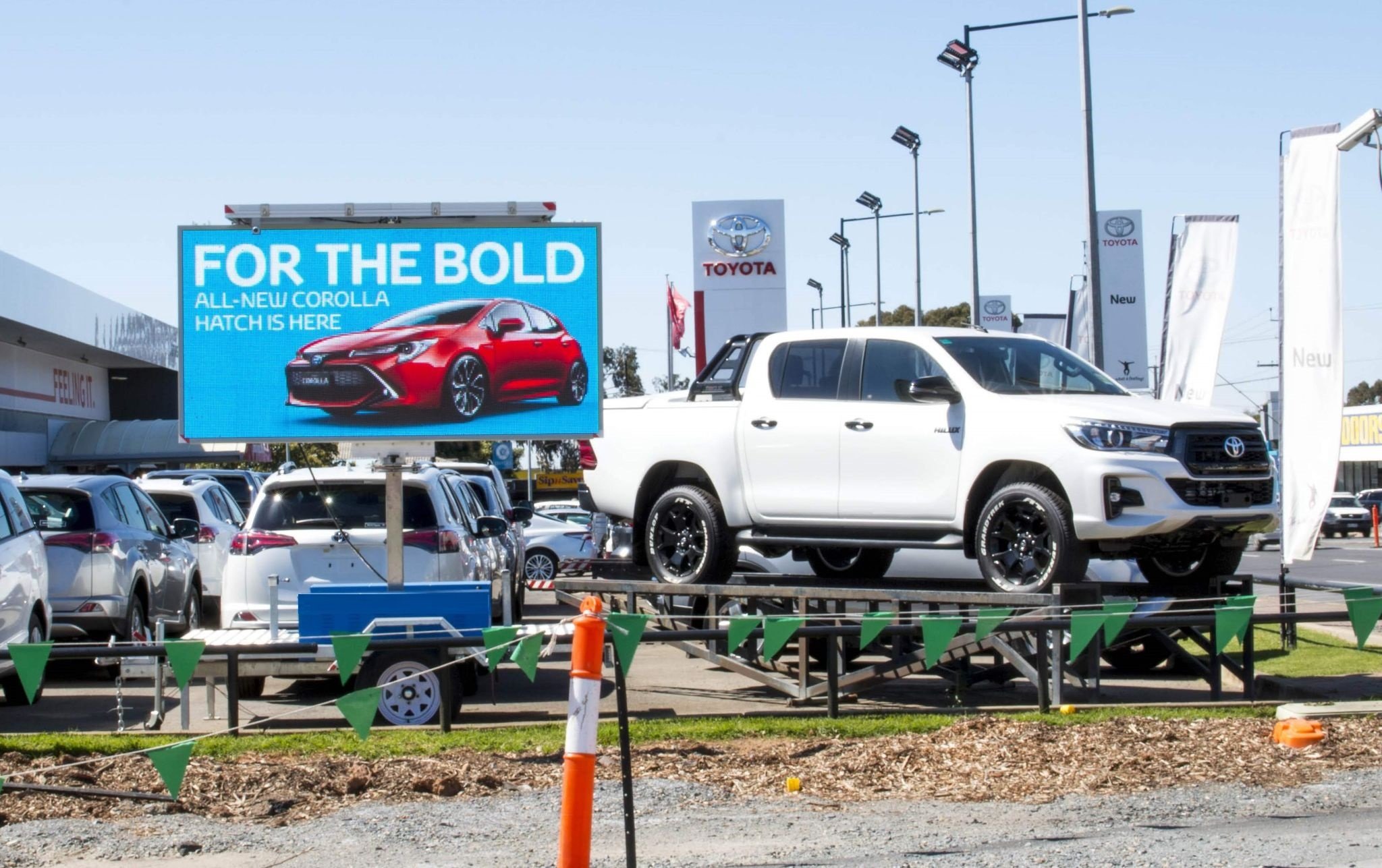 Solar-Ad-Trailer-Toyota.jpg