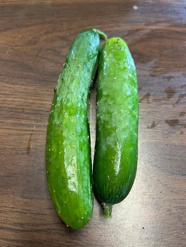 slicing+cuke.jpg