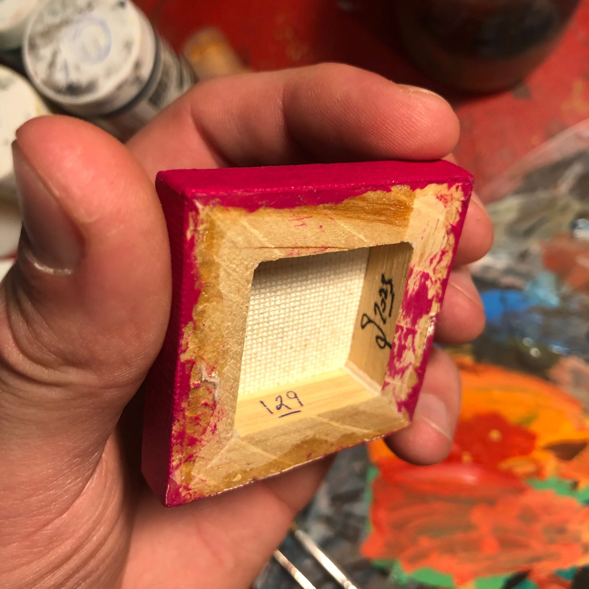 DF6C1BCF-7AF4-4186-BDDA-5F0E4BAF59EC