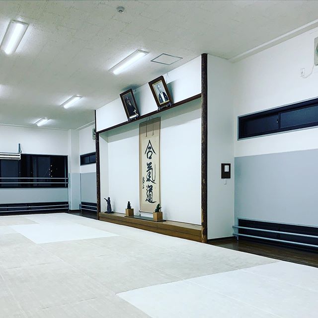 One last class at Hombu dojo, and then home to New York City. Special thanks to @guillaumeerard for two great classes of training this week. 🙇

#aikido #dojo #budo #japan #tokyo #martialarts #newyork #brooklyn #bushwick #training #aikikai #shinjuku