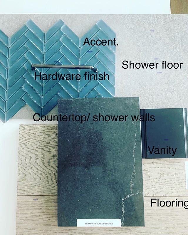 Design of the week 🥳🥳 #happyholidays #tonesofgrays #grays #design #bathroomdesign #beautiful #tile #countertops #woodfloors #accenttile