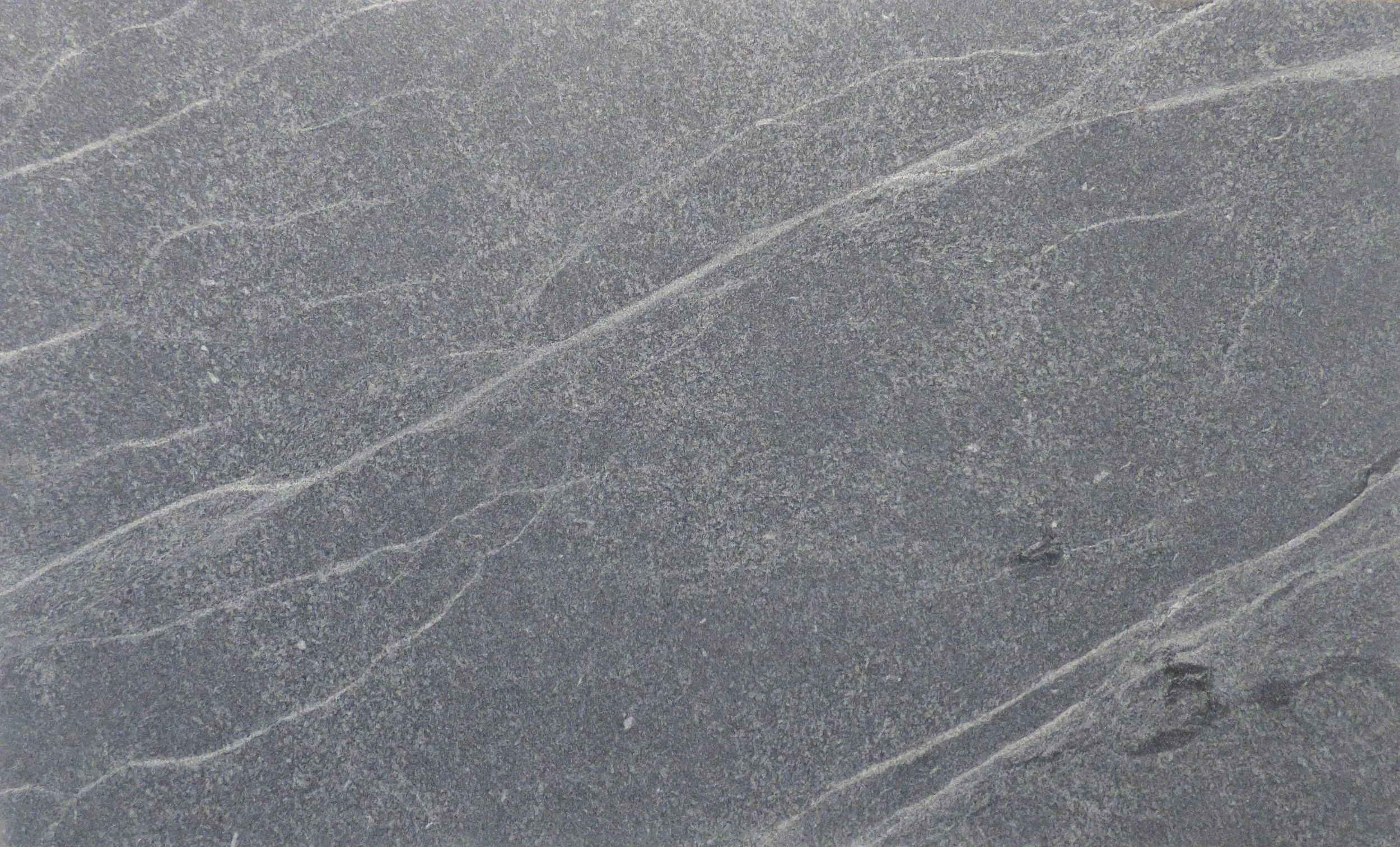 Silver Grey - Honed & Leathered - 3250x1950x20
