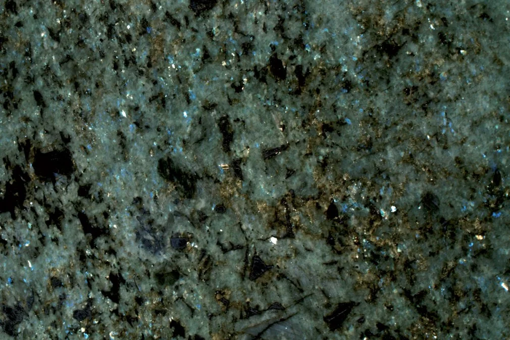 Labradorite Green.jpg