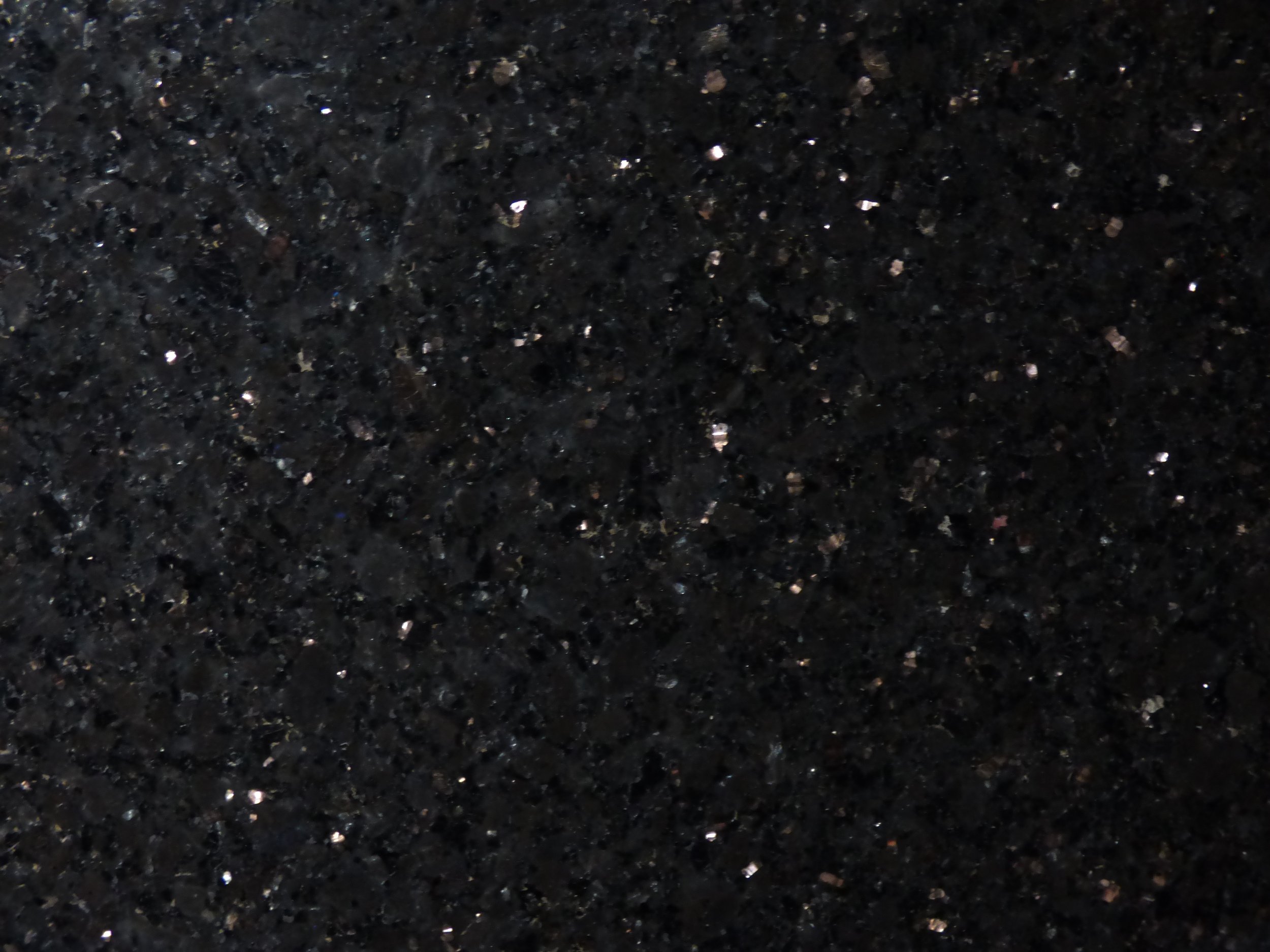 Close up Black Galaxy 20mm &amp; 30mm polished