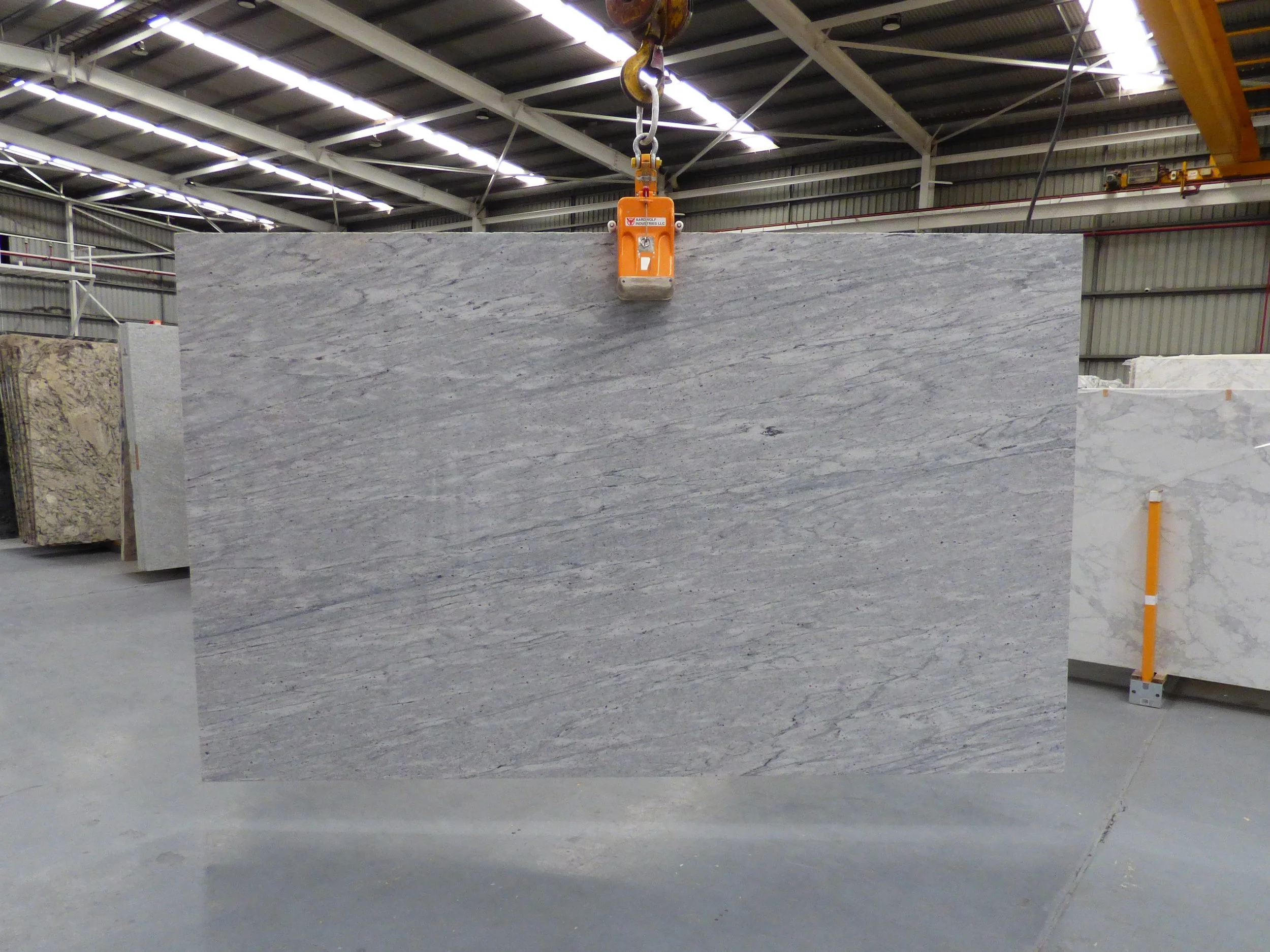 A slab of Thunder White 30mm polished TW-1025