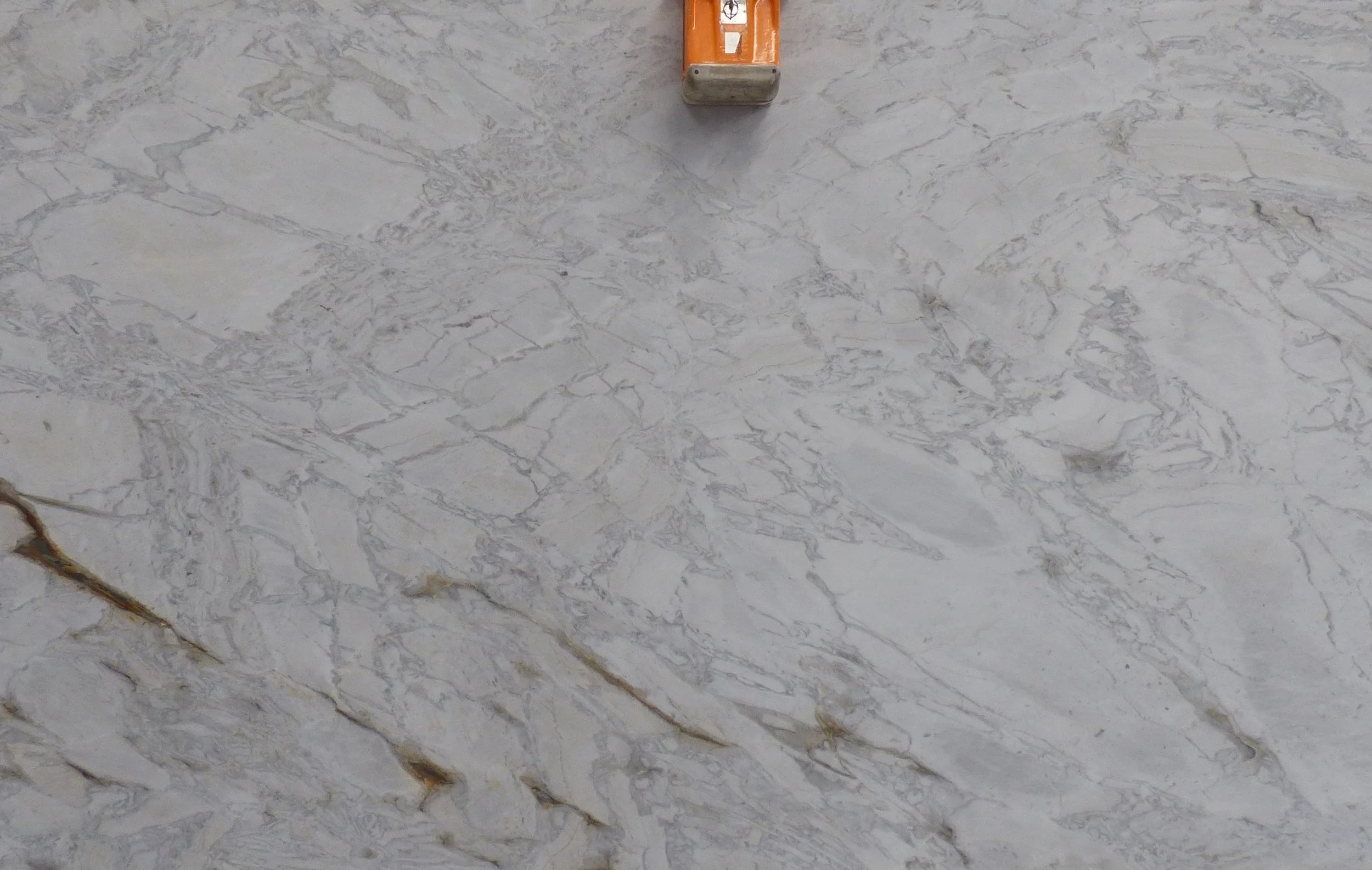 A slab of Matarazzo dolomite M-1125 