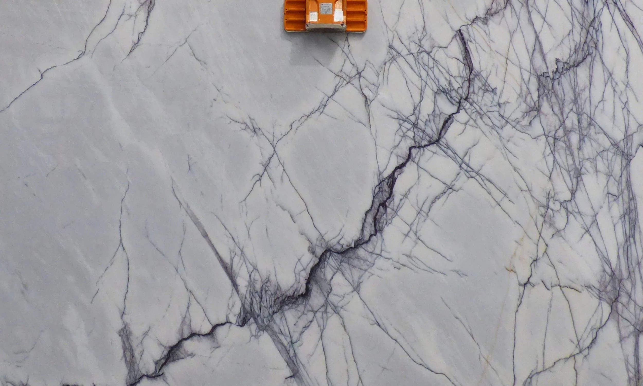 A slab of New York 20mm polished NY0322