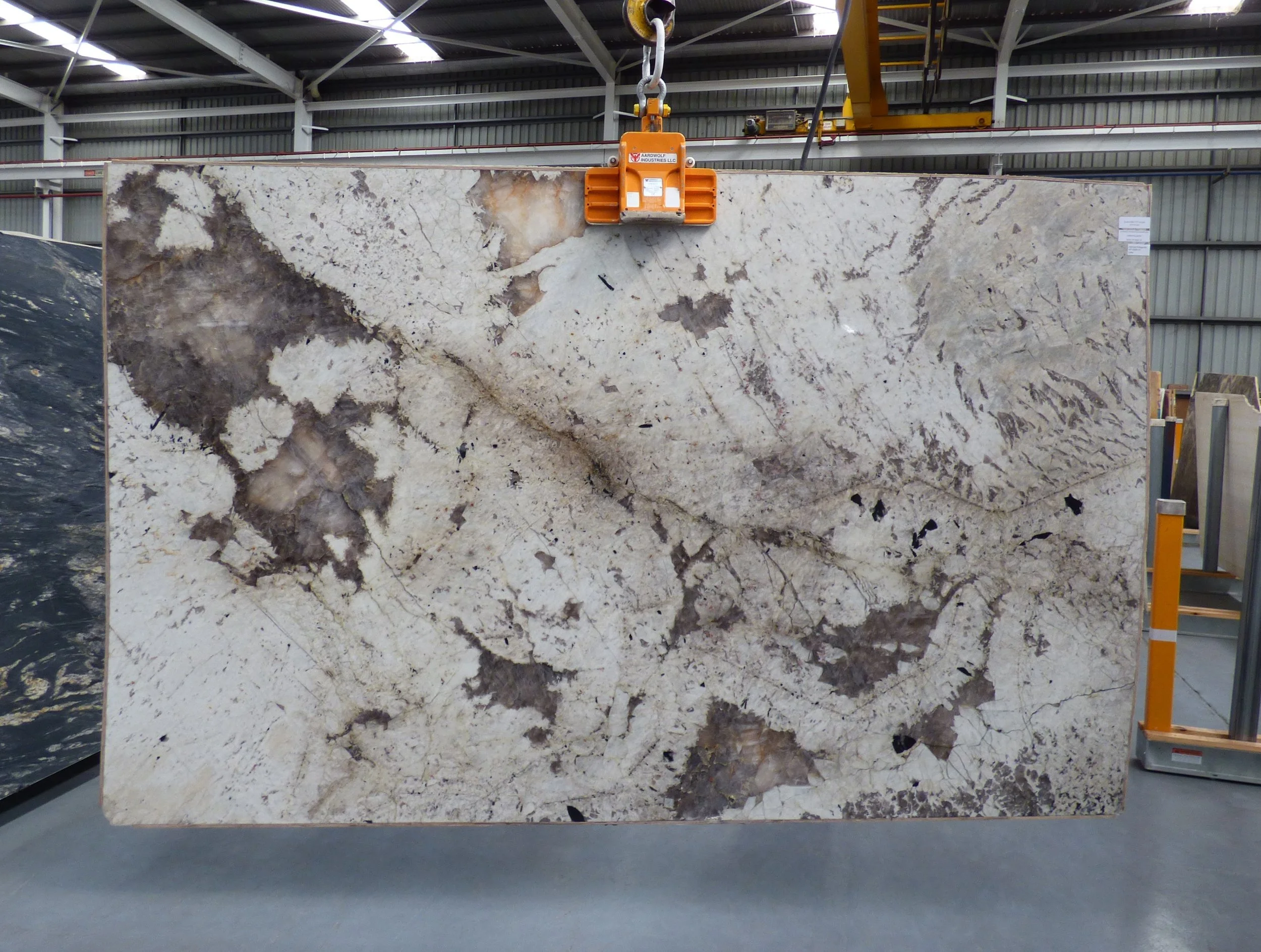 A slab of Alpines Patagonia AP-0826 20mm polished