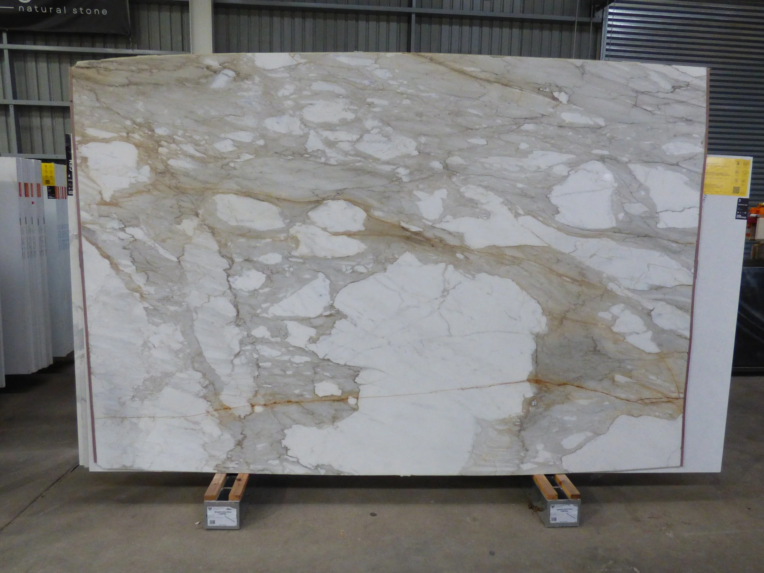 Slab - Calacatta Macchia Vecchia  CMV-0725  .JPG