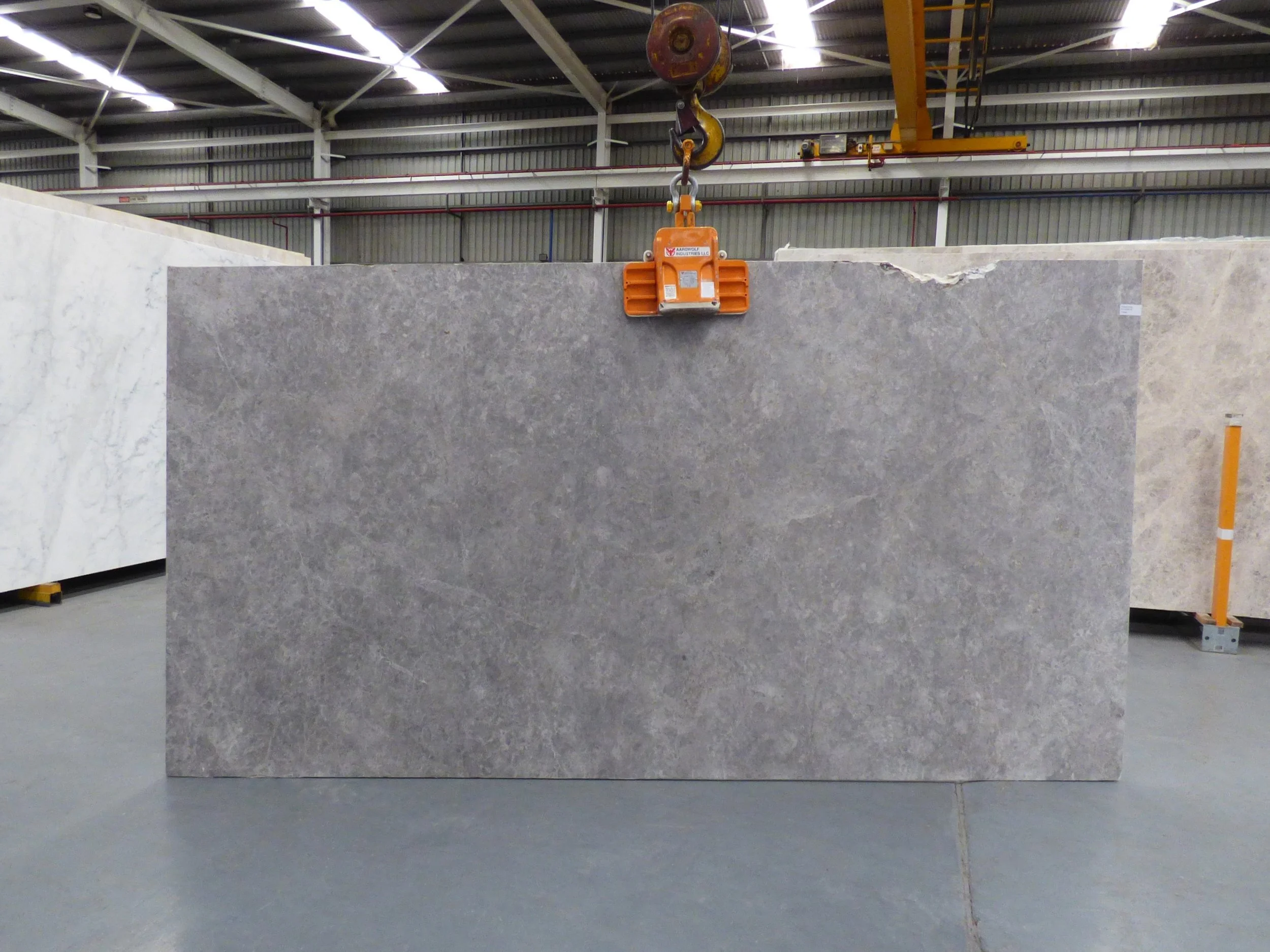 Slab - Tundra Grey honed TG-0226   3060x1560.JPG
