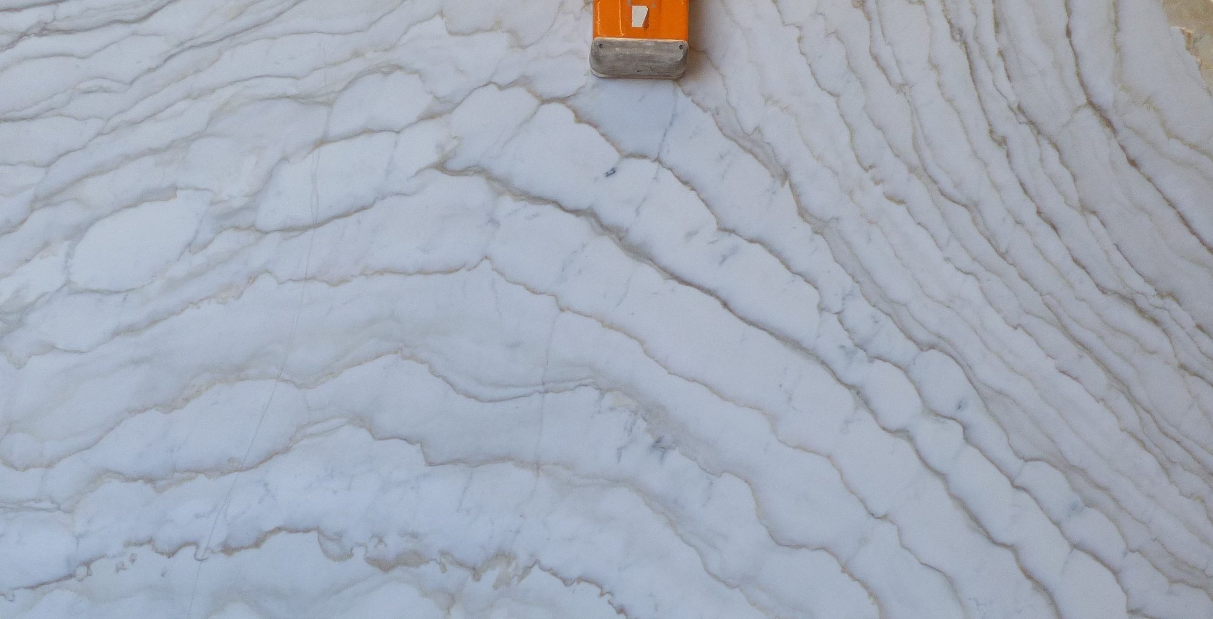 Slab - Cremo Delicato CD-0113 cropped 2 .JPG