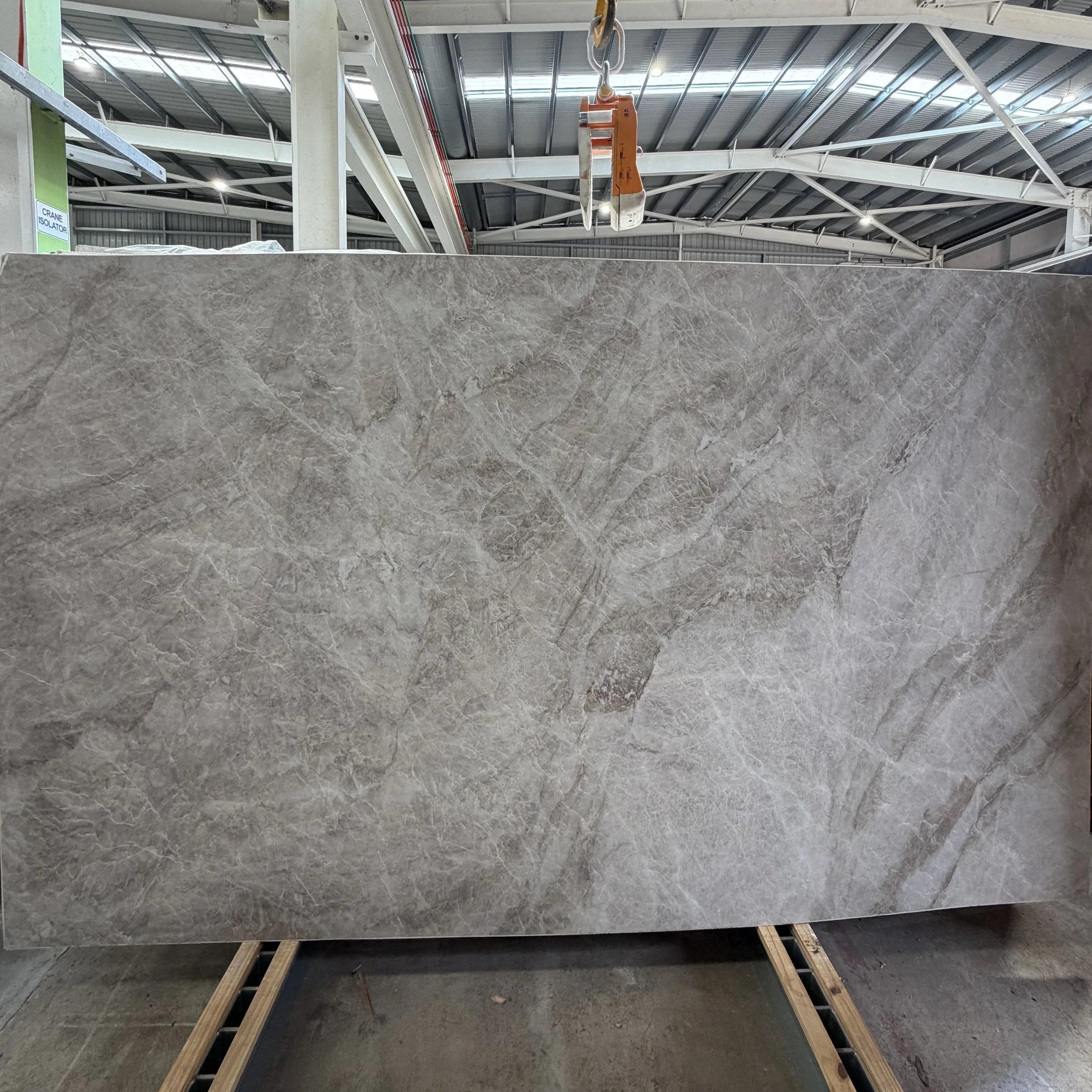 Slab - Taj Mahal honed BL172686 3290 x 1940.a.b.jpeg