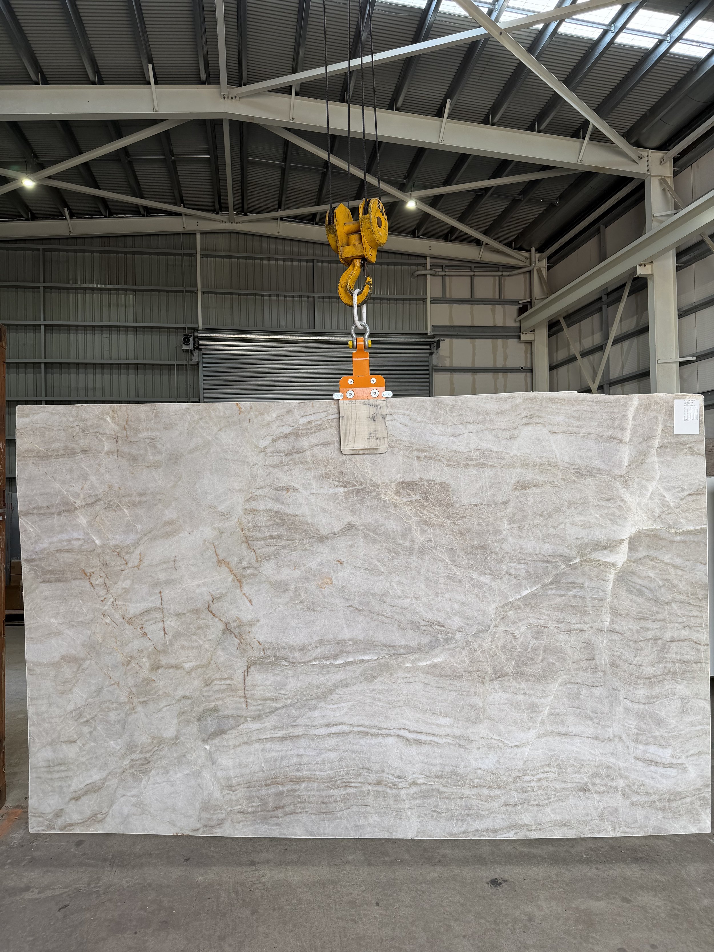 Slab - Taj Mahal honed BL44A676 2970 x 1860.jpeg