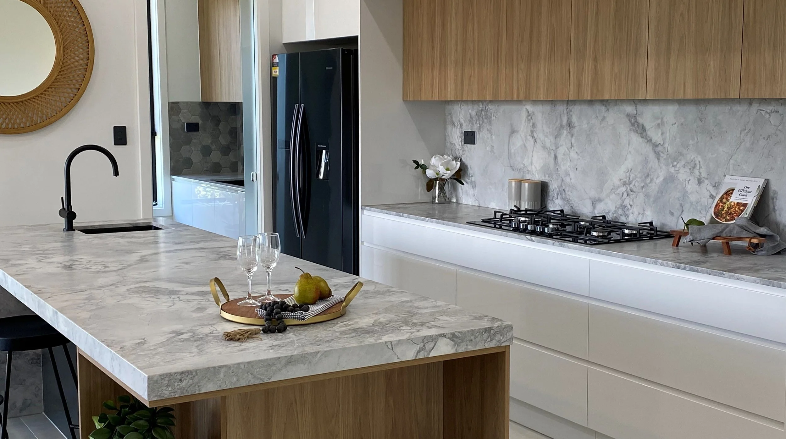 Calacatta Super White-  Kitchen 2- Fortune Living.JPG