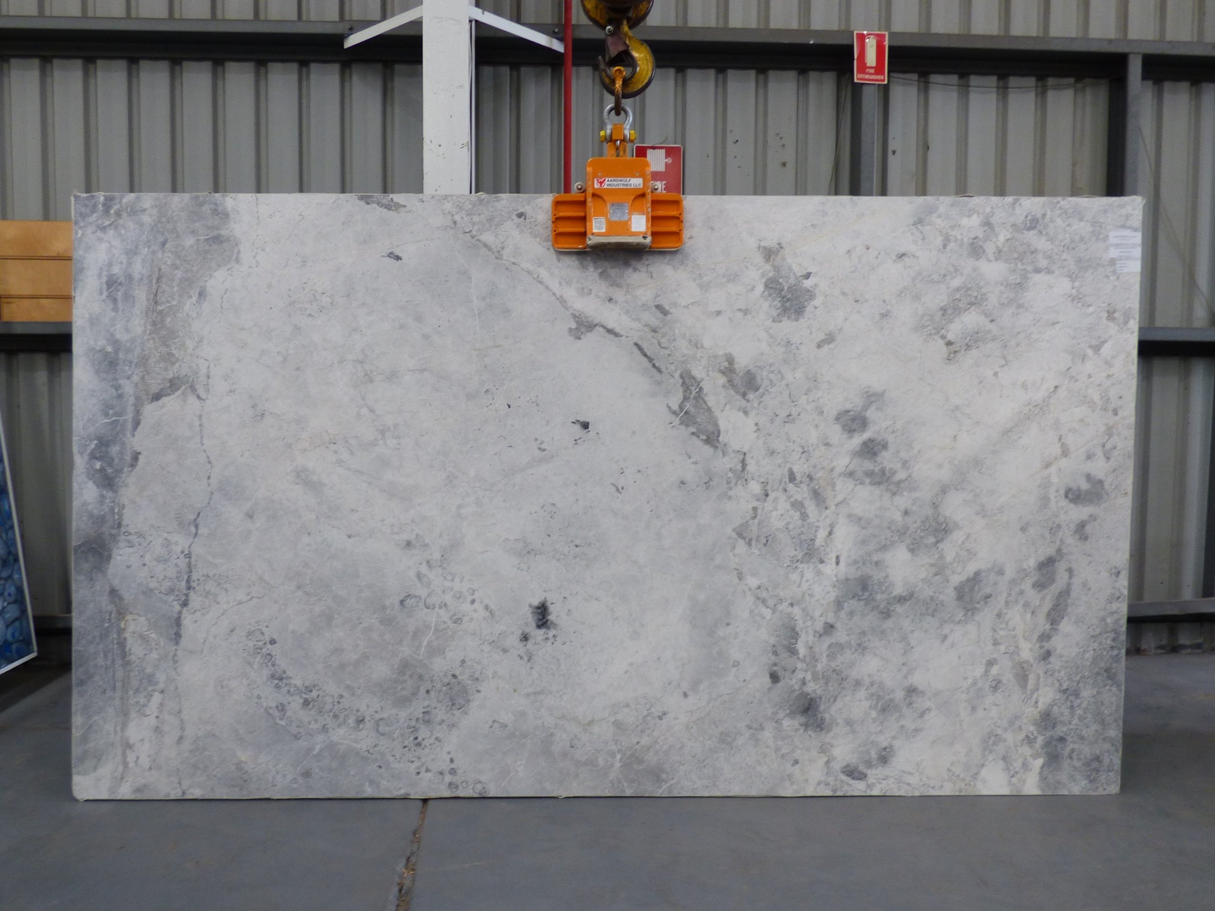 Slab -Monterosa Dolomite M-0425.JPG