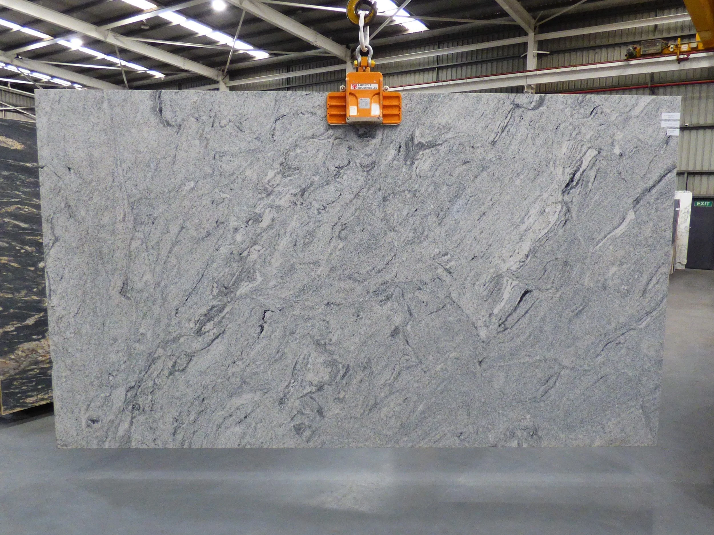 Granite - Viscount White VW-0525 polished  30mm.JPG