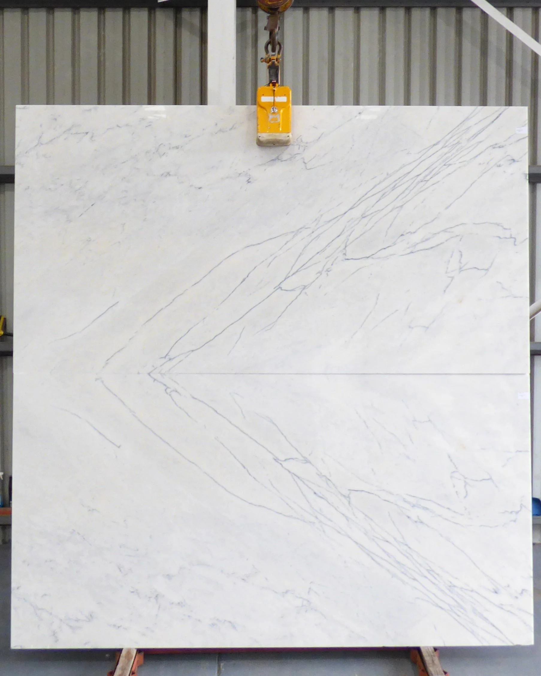 New York NY-0921 bookmatched marble slabs