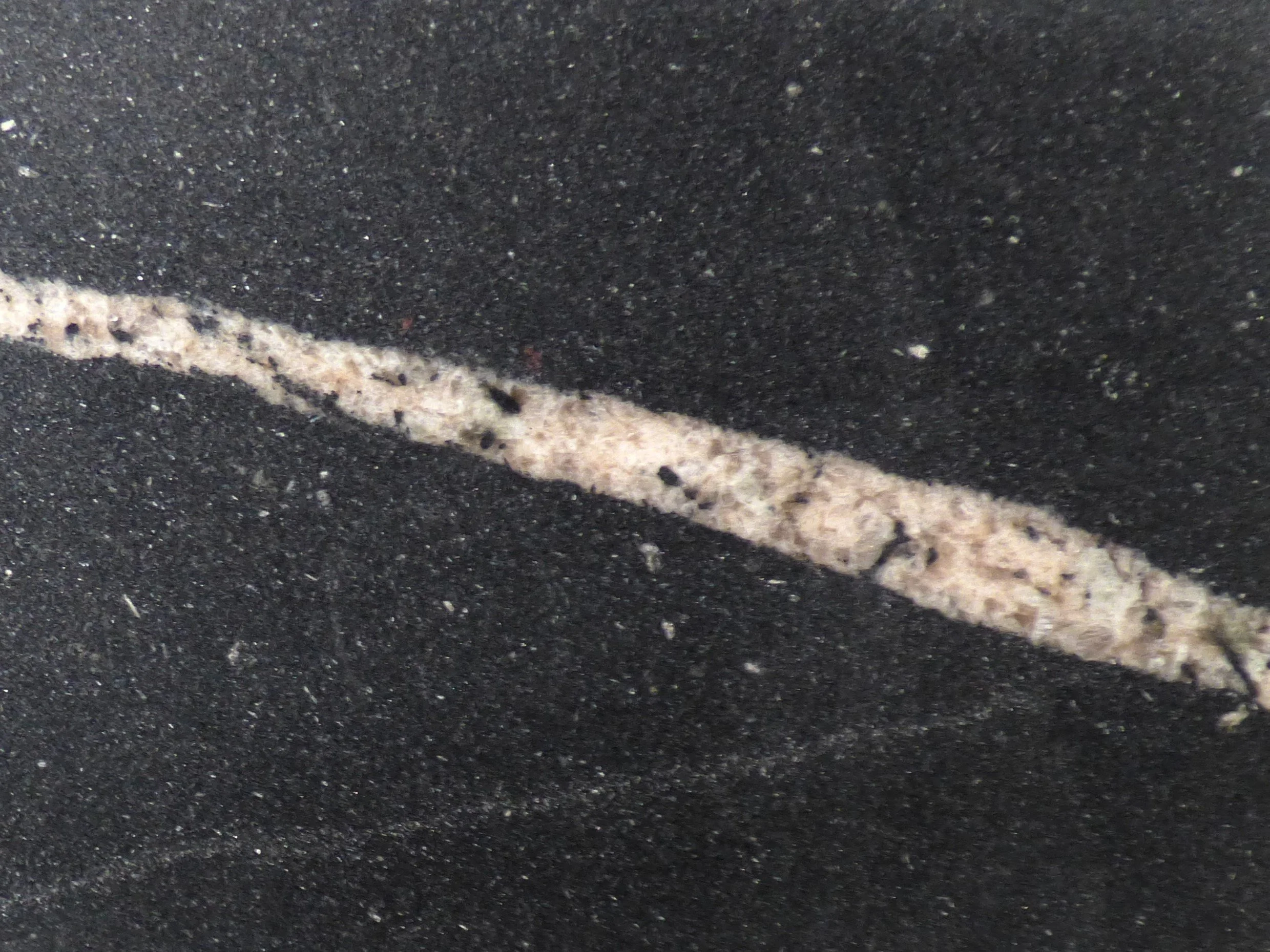 Granite - Universe Gold 20mm polished UG-1124 .JPG