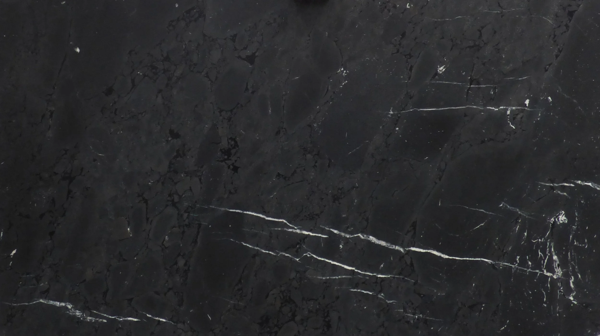 Diamond Black - Leathered - 3240x2000x20