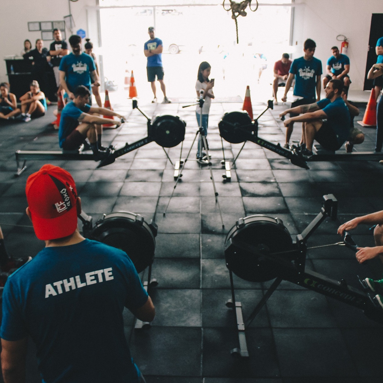 athletes-endurance-energy-685534.jpg
