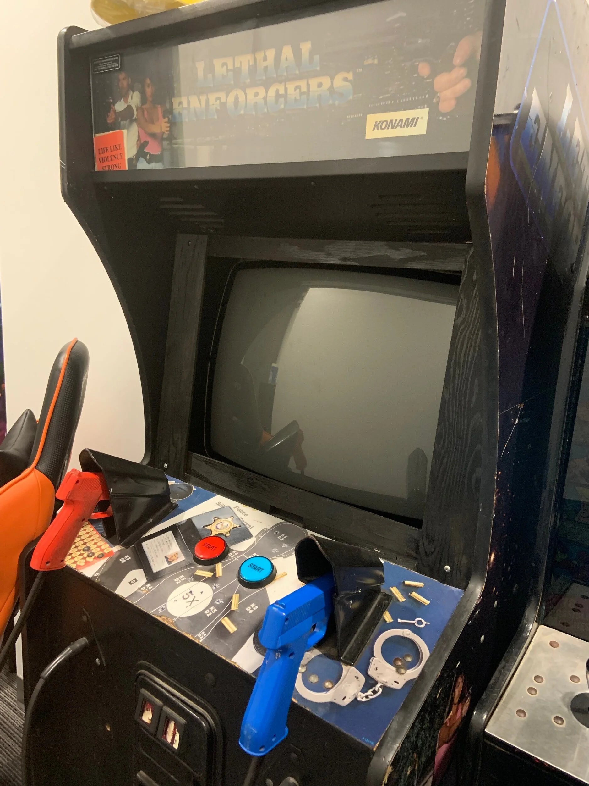 AC0EF9E6-CB47-4DA2-81C1-3CD37C9108F1