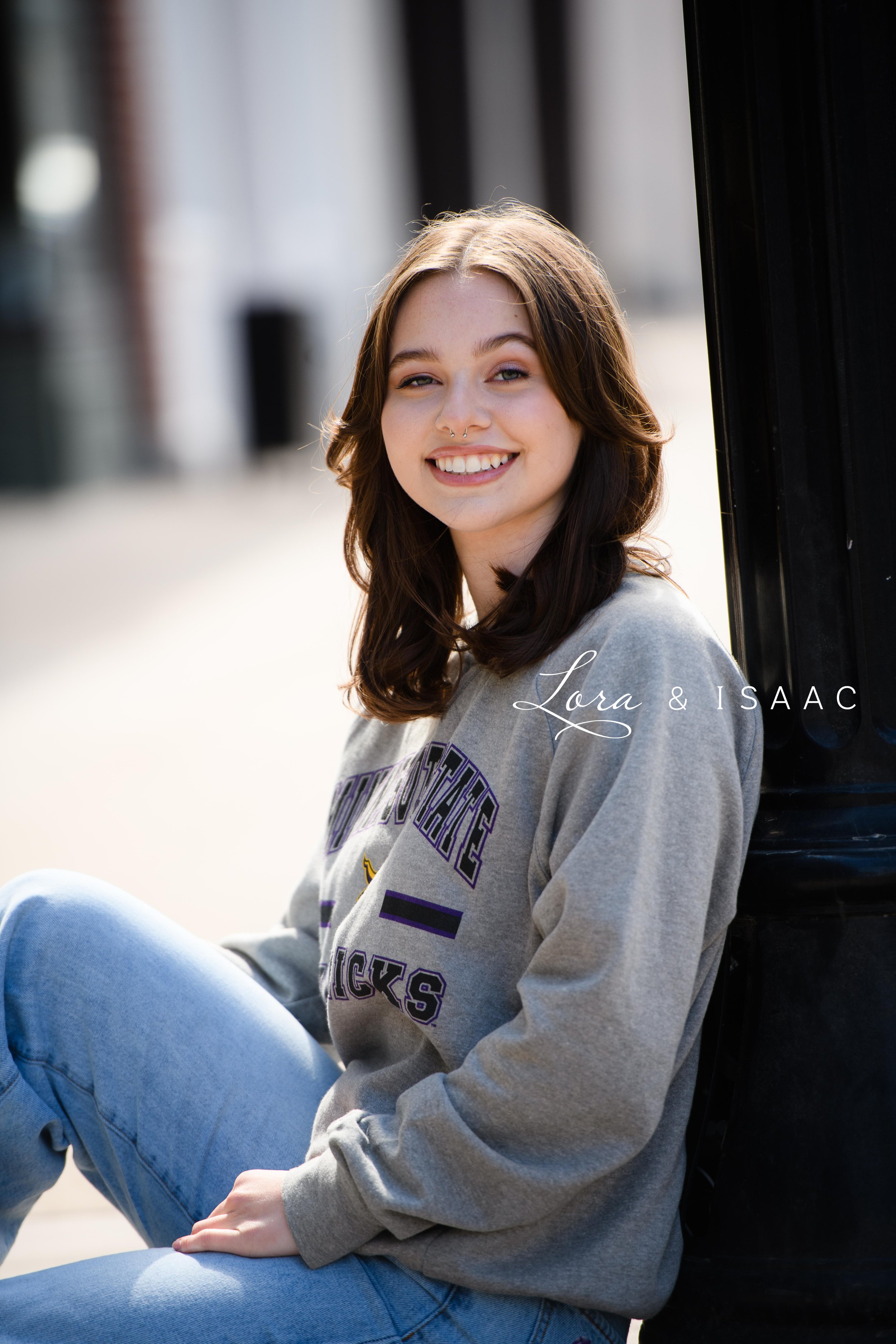 00006_Sydney Senior Portraits-103.jpg