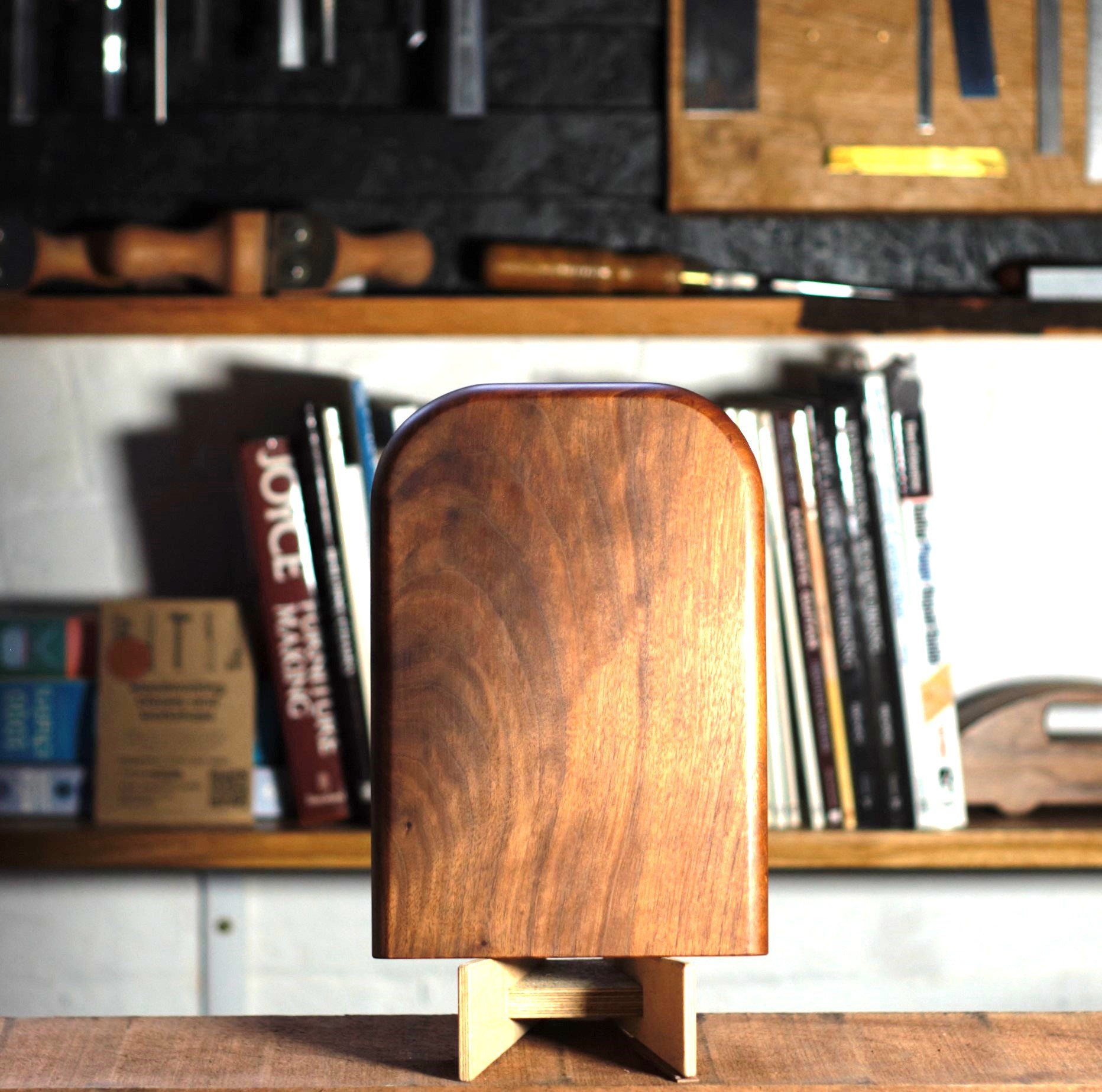 Walnut Short Chopping Board Bench.jpg