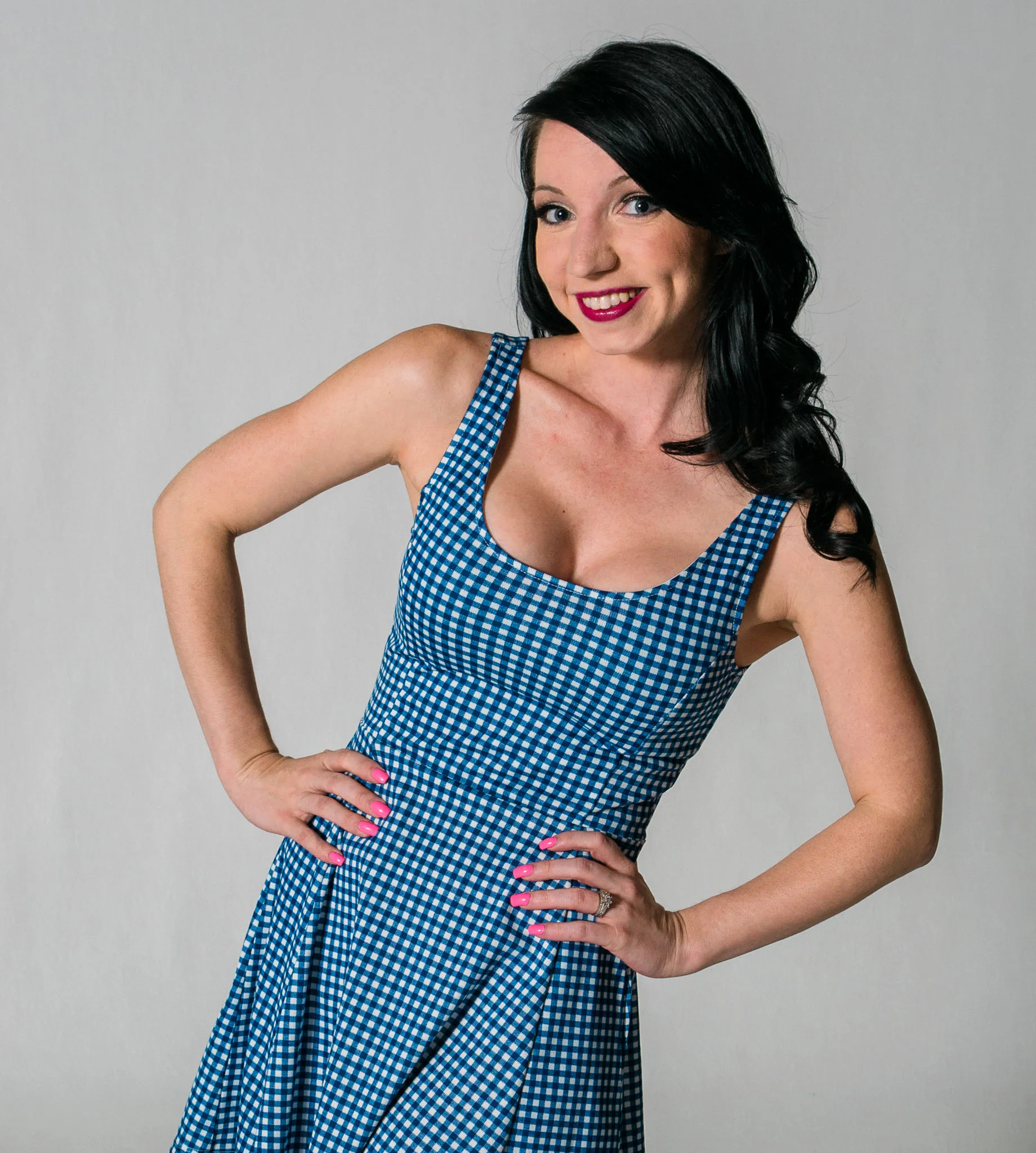 Fashion portrait in Columbus, Ohio with checkered dress