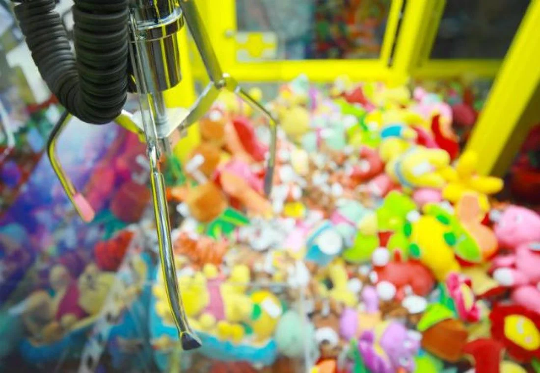 Bulldog-Claw-Machine-background.jpg