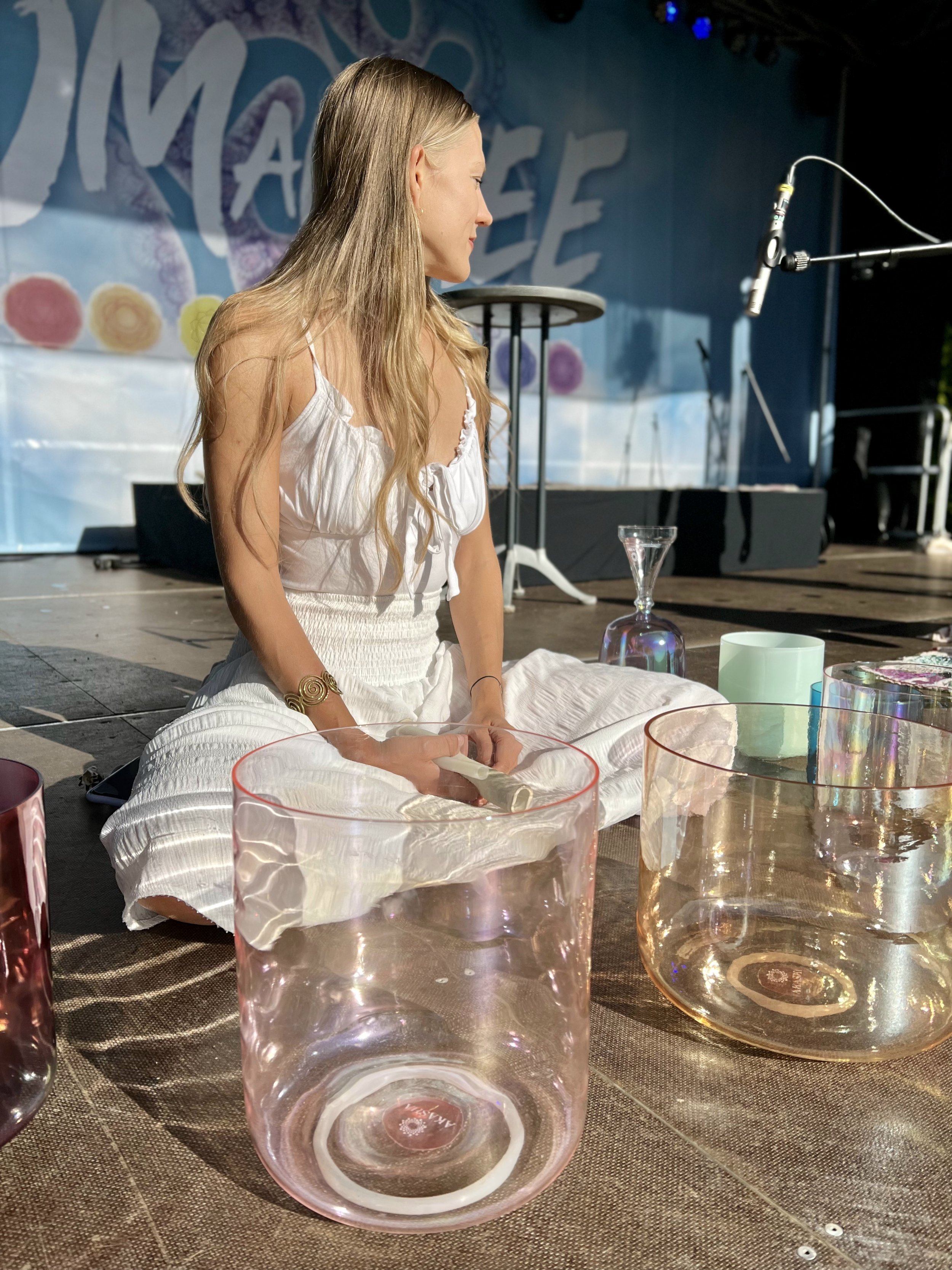 Kristall Klangschalen Erwerben Vor Ort - Warum es Sinn macht