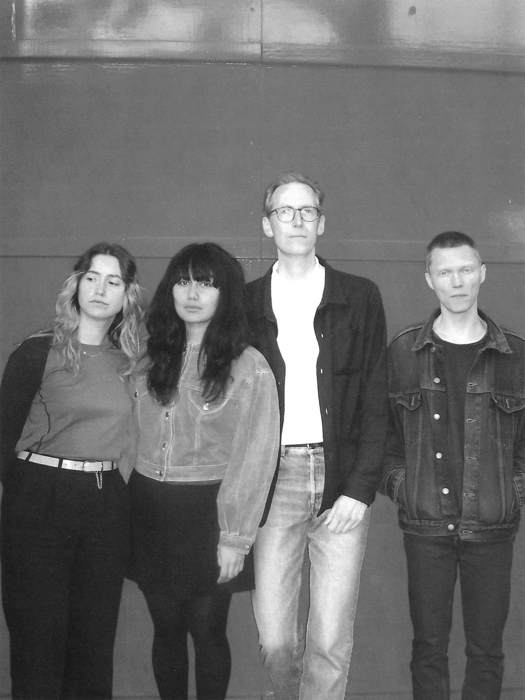 Lewsberg / Daysleeper / Perfect Lovers