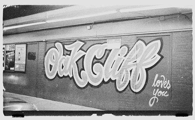 &lt;3
.
.
.
#contaxtix #oakcliff #texas #contax #expiredfilm #dallas #fujifilm #hc110 #filmsnotdead #staybrokeshootfilm