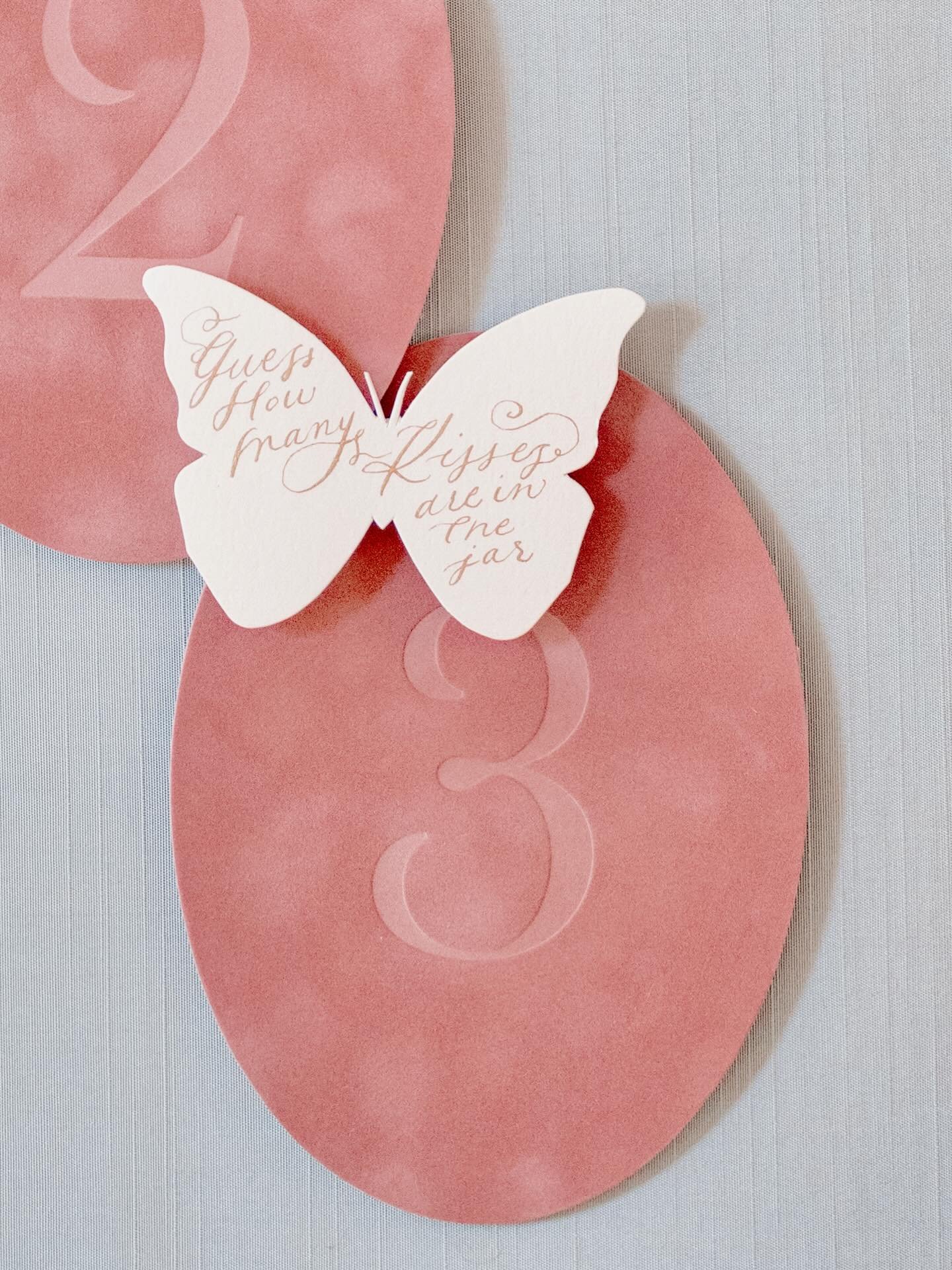 Rose velvet table numbers and tiny table tags with gold calligraphy ✨ #stationery #weddingstationer #dayofpaper #paperie #engaged