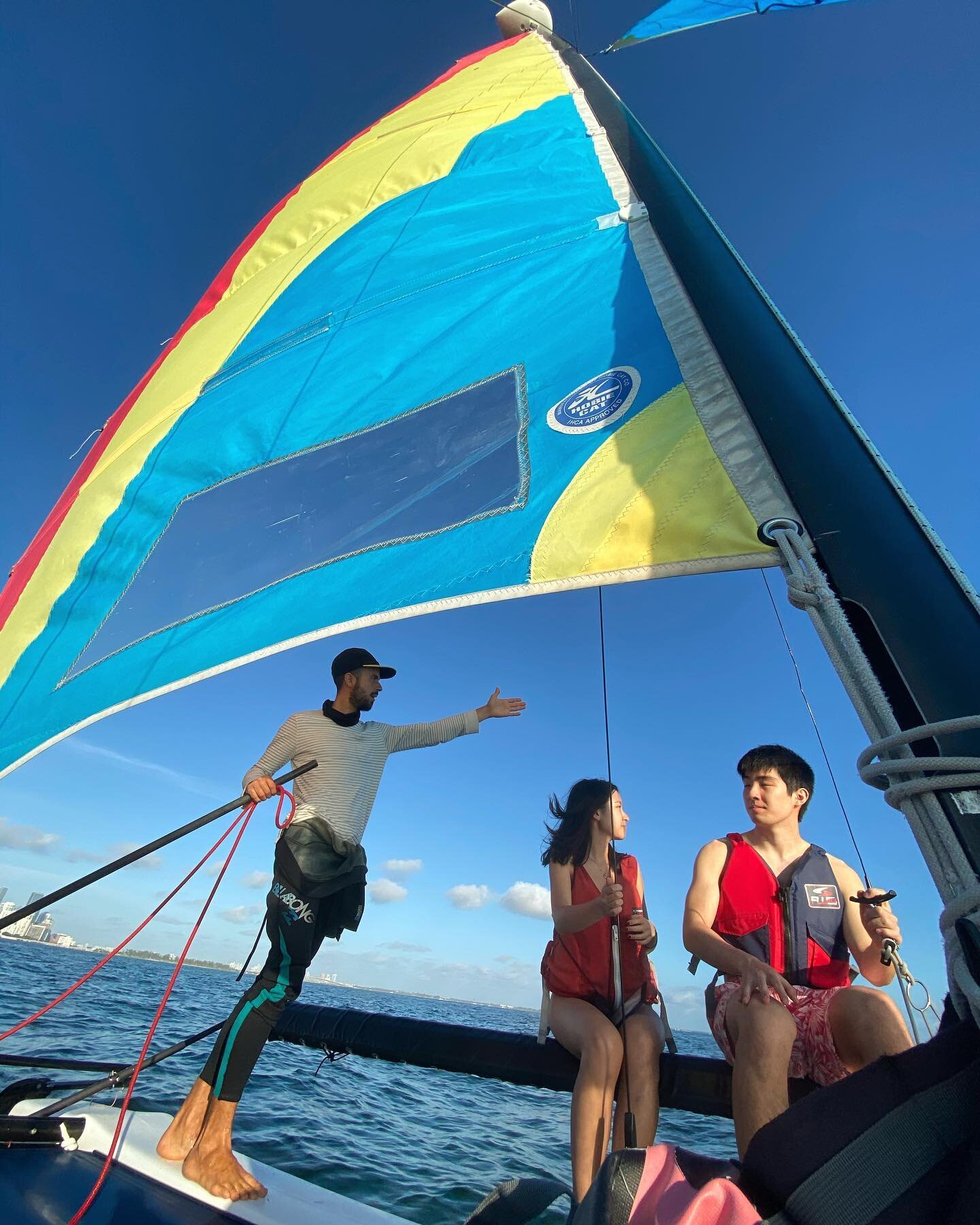 Sundays are for sailing 😎🤩