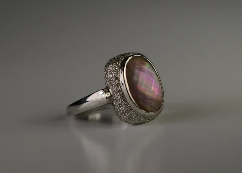 amethyst-diamod-ring-side-by-kevin-glenn-crane-for-crane-jewelers-ltd-seattle-all-rights-under-copyright-reserved.jpg